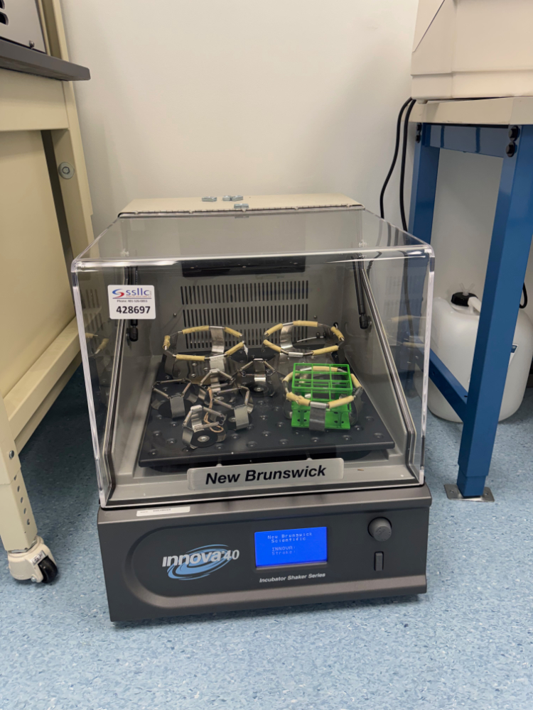 Image of New Brunswick Innova 40 Incubator Shaker